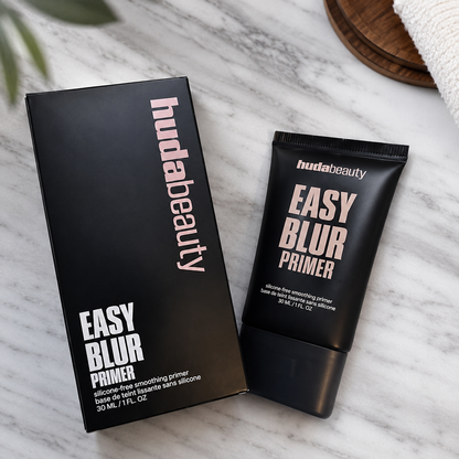HUDA BEAUTY
Easy Blur - Base de teint lissante sans silicone