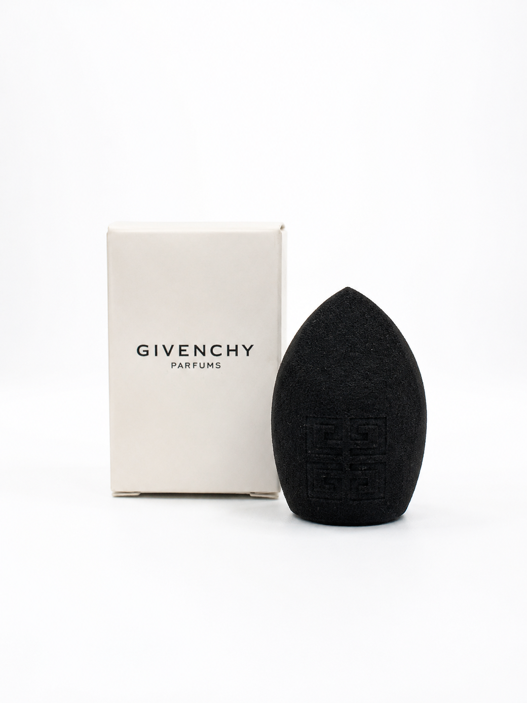 Givenchy Éponge Blender pour Fond de Teint
Noir